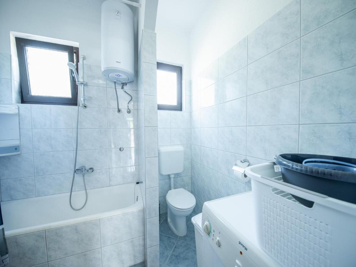 Apartments Zora Seline Dış mekan fotoğraf