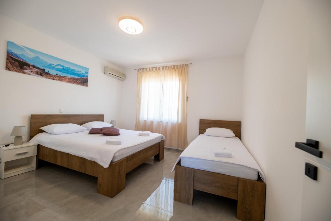 Apartments Zora Seline Dış mekan fotoğraf