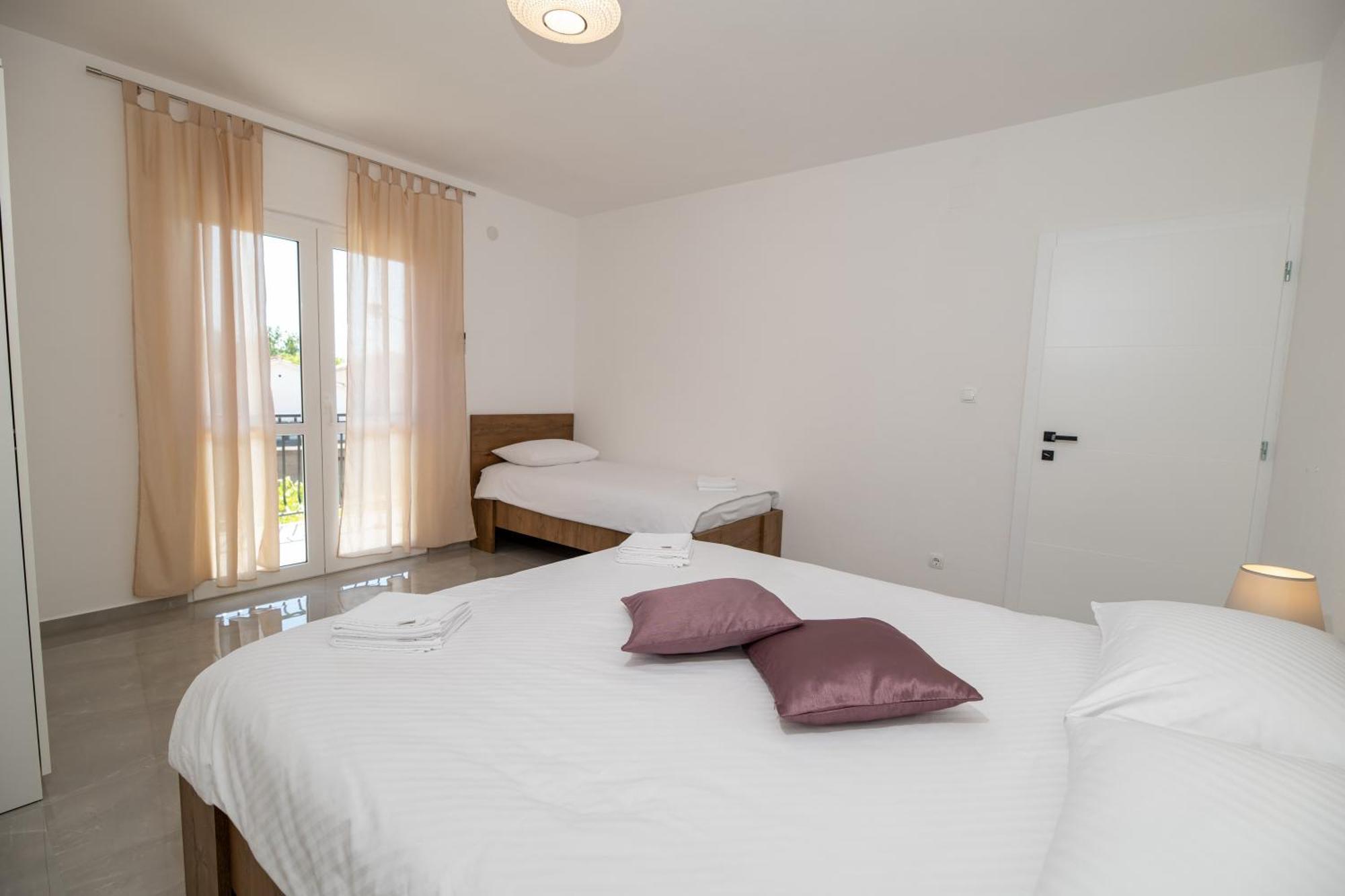 Apartments Zora Seline Oda fotoğraf